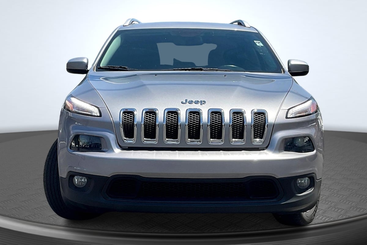 2017 Jeep Cherokee Latitude photo 3