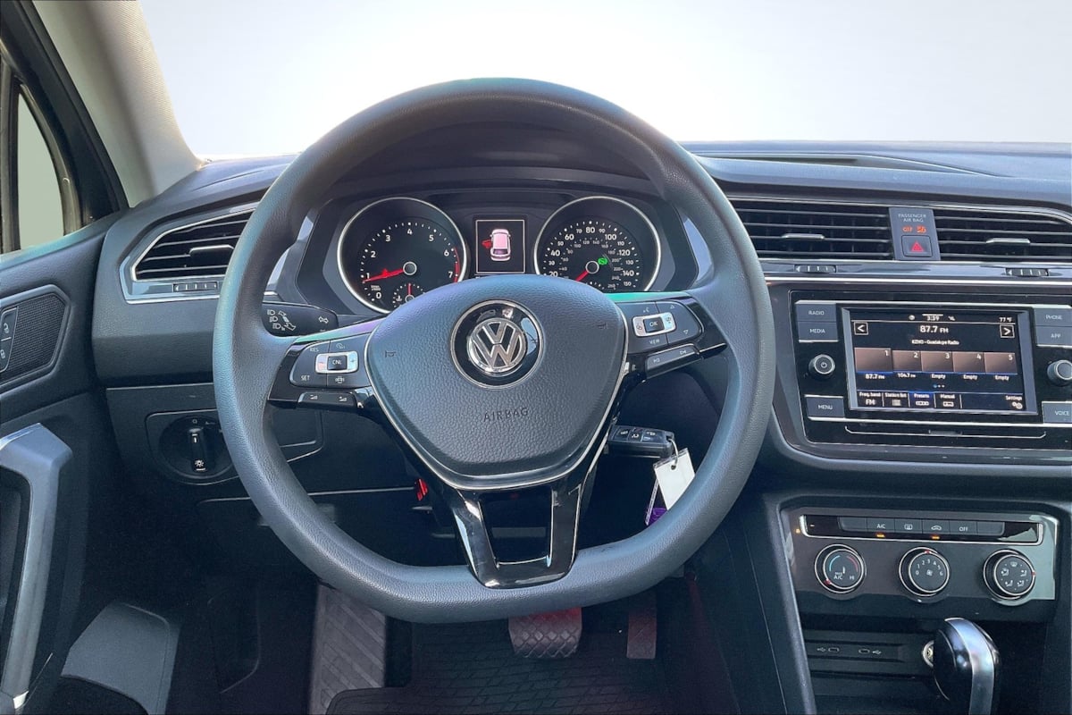2020 Volkswagen Tiguan S photo 4