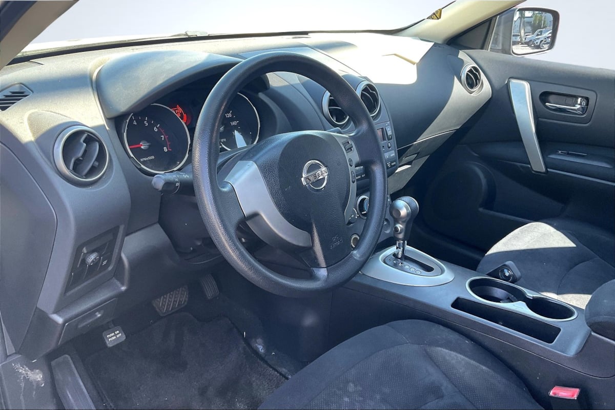 2009 Nissan Rogue S photo 13