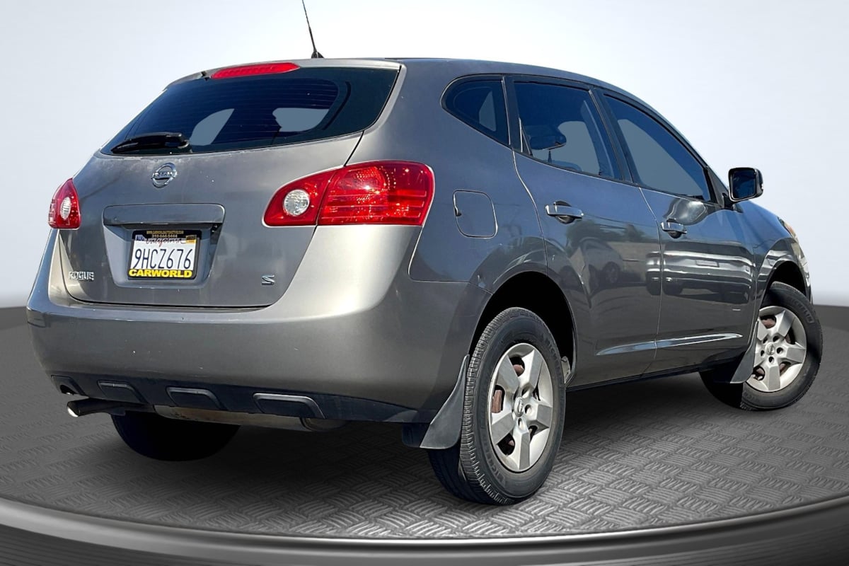 2009 Nissan Rogue S photo 12