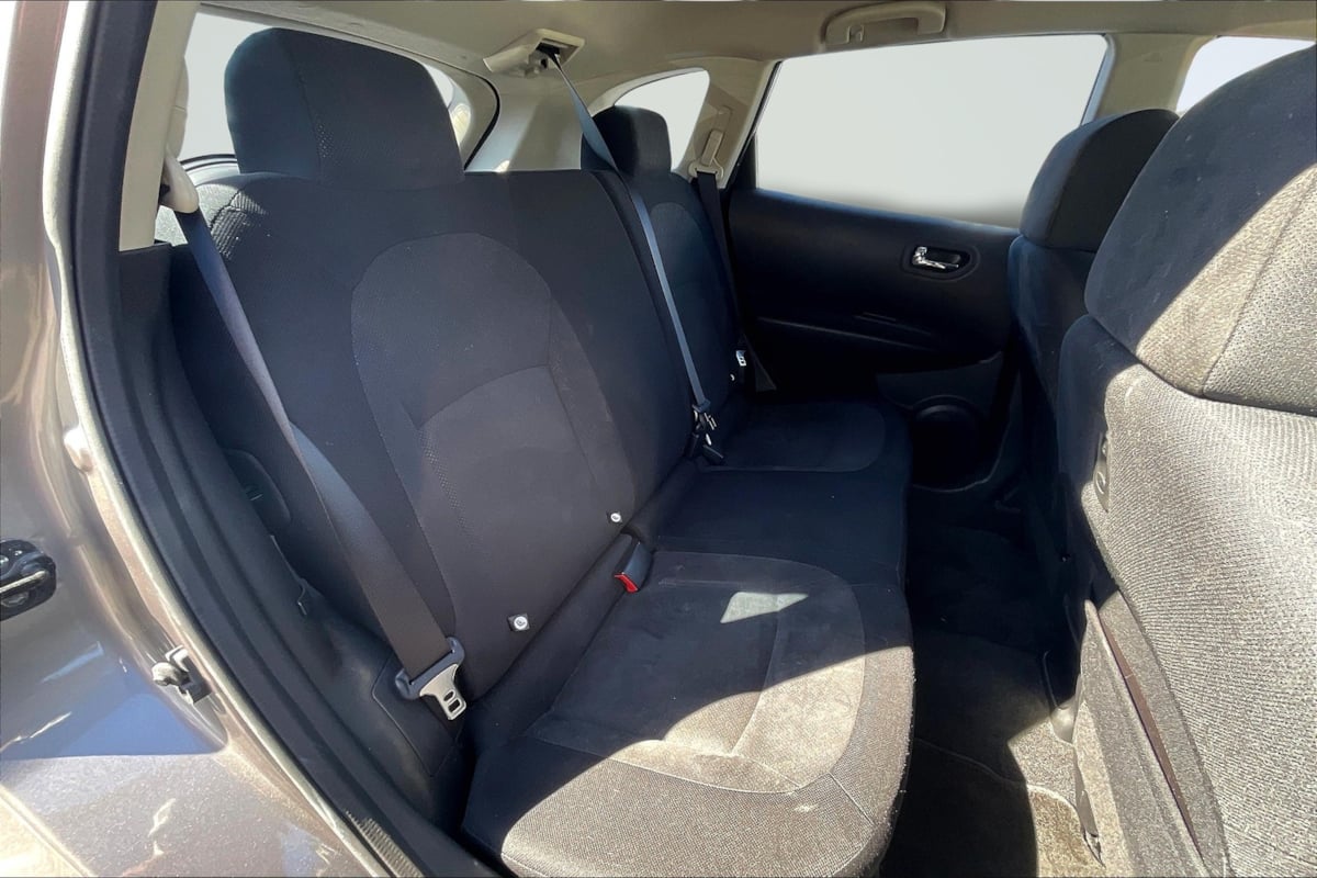 2009 Nissan Rogue S photo 24