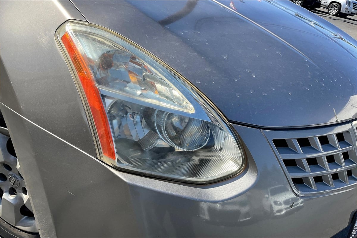 2009 Nissan Rogue S photo 26
