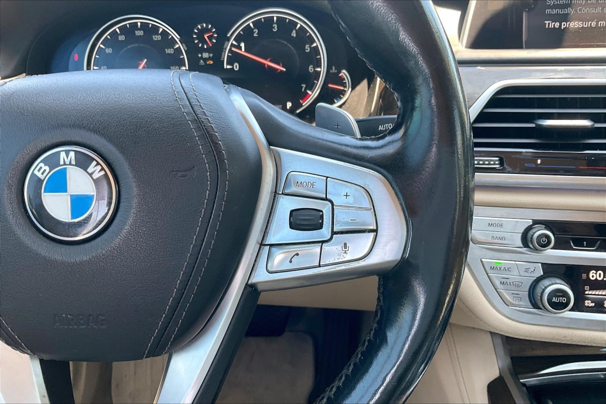 2016 Bmw 740i 7-series photo 19