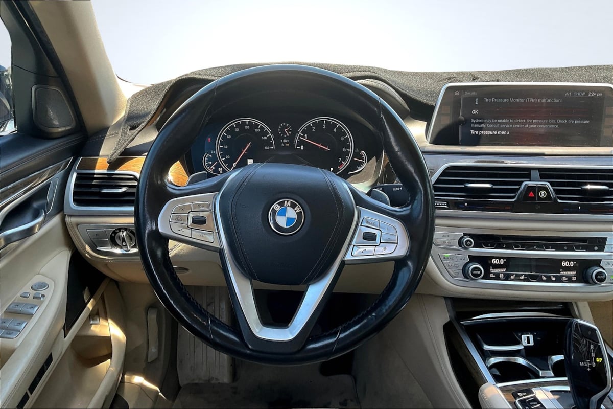 2016 Bmw 740i 7-series photo 5