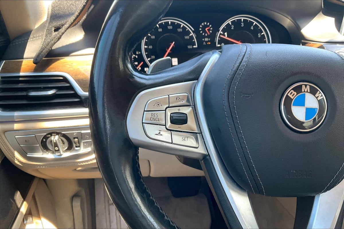2016 Bmw 740i 7-series photo 18
