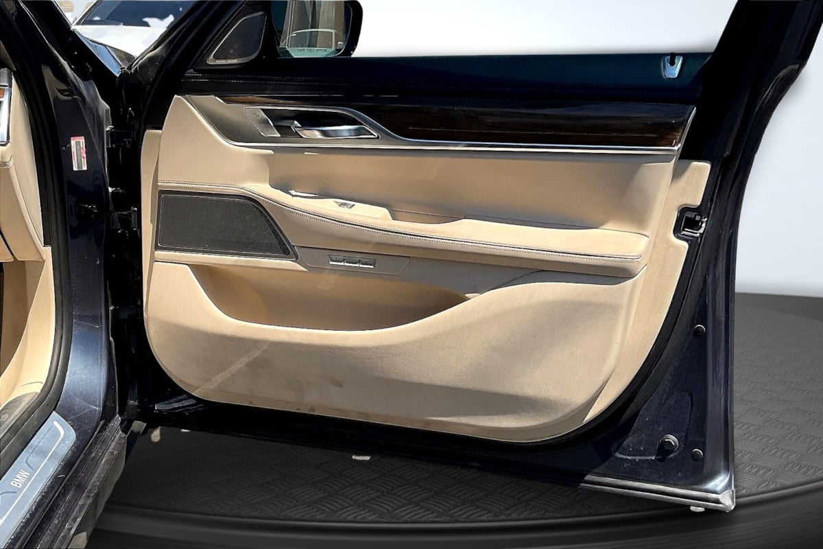 2016 Bmw 740i 7-series photo 24