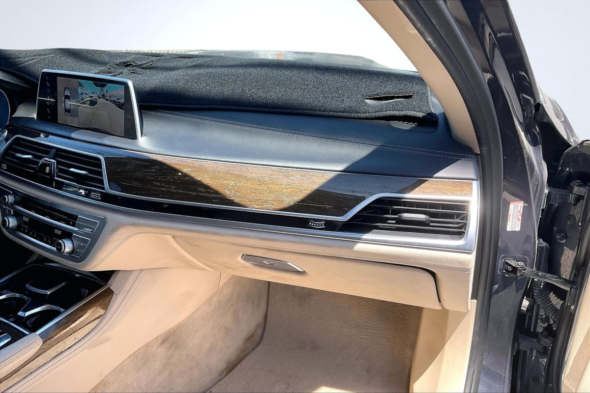 2016 Bmw 740i 7-series photo 17