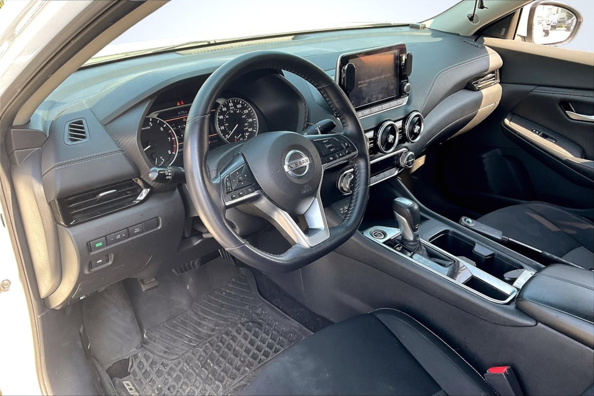 2021 Nissan Sentra SV photo 14