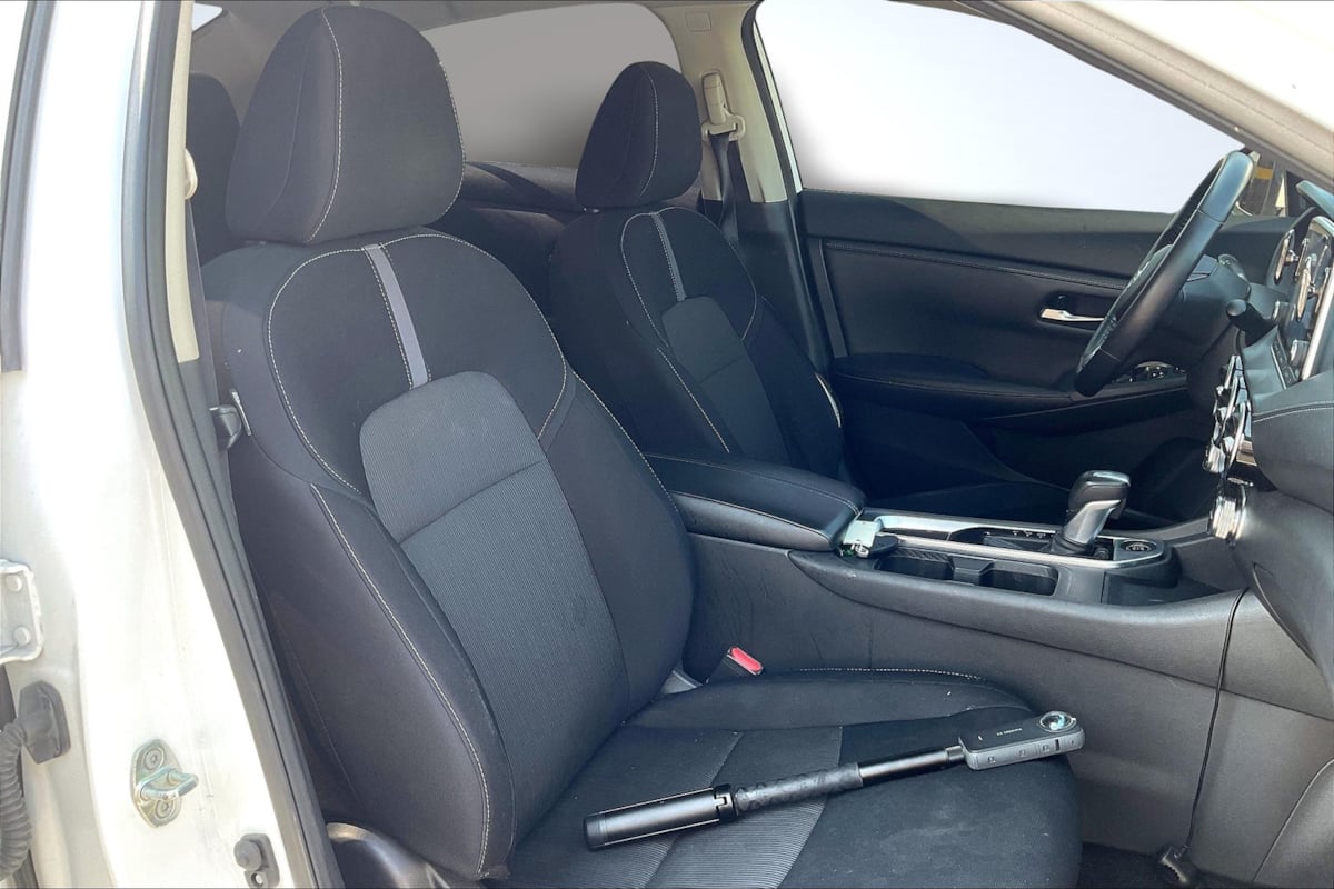 2021 Nissan Sentra SV photo 7