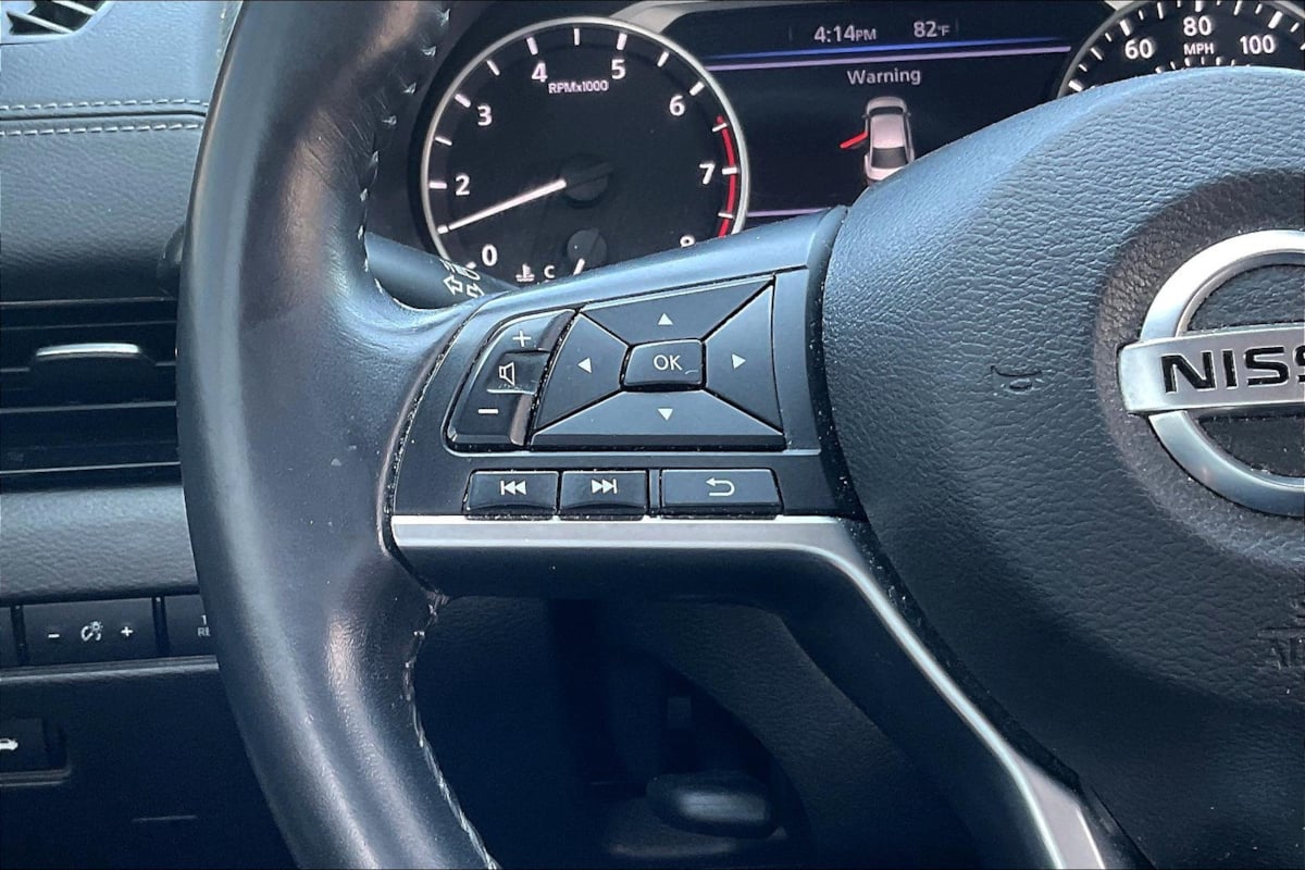 2021 Nissan Sentra SV photo 18