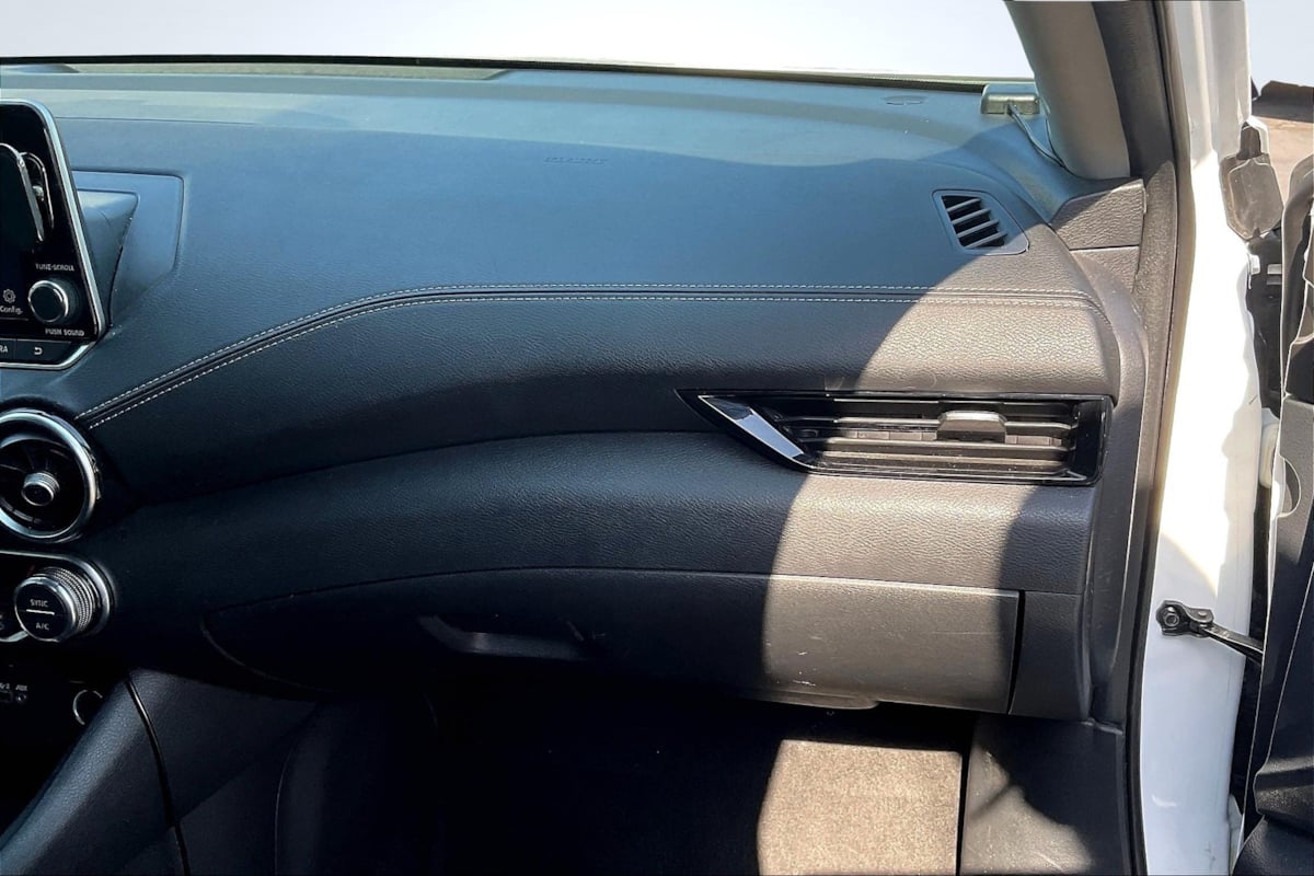 2021 Nissan Sentra SV photo 17