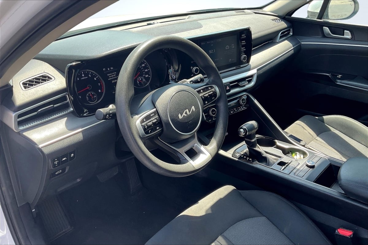 2022 Kia K5 LXS photo 13