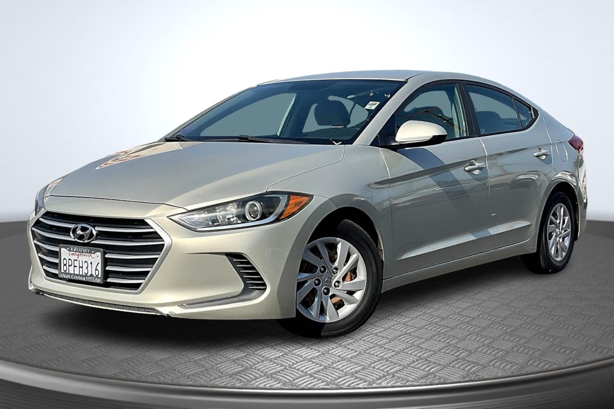 2017 Hyundai Elantra SE photo 10