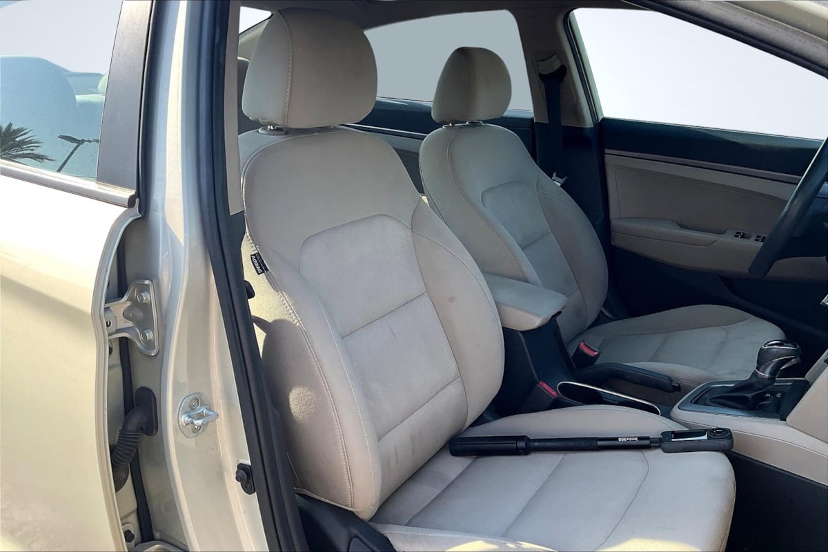 2017 Hyundai Elantra SE photo 7