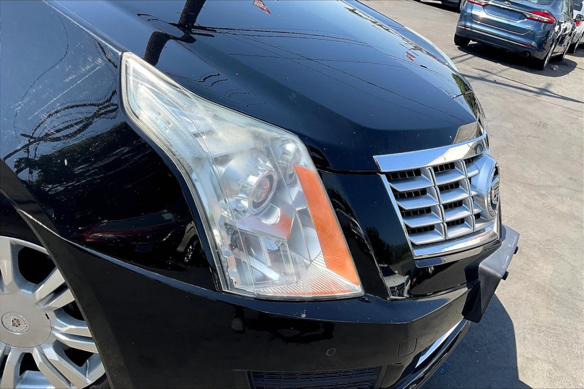 2016 Cadillac SRX Luxury photo 28