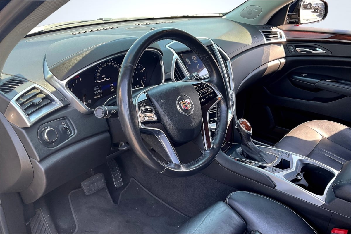 2016 Cadillac SRX Luxury photo 13