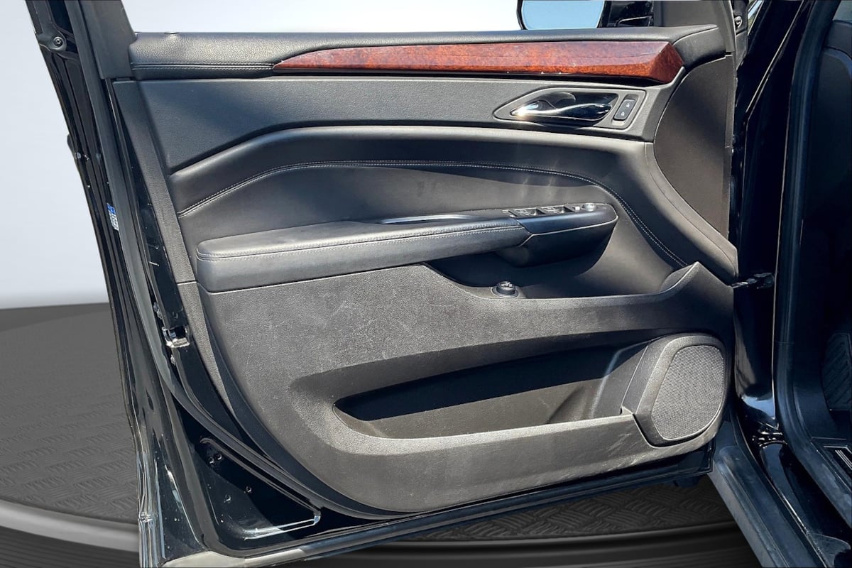 2016 Cadillac SRX Luxury photo 22