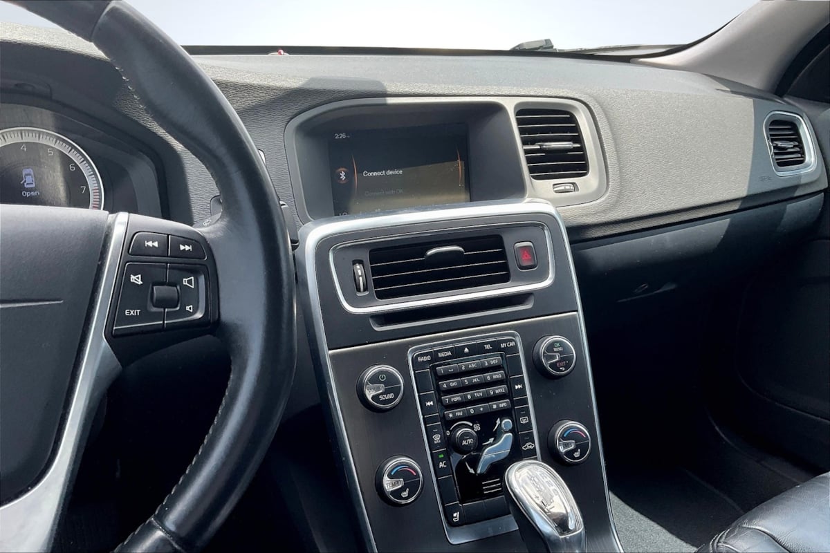 2013 Volvo S60 T5 photo 6