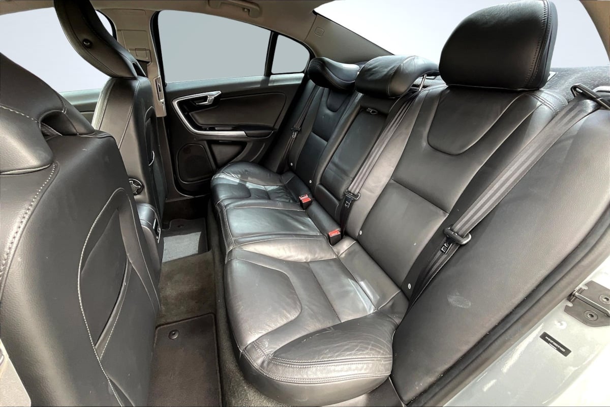 2013 Volvo S60 T5 photo 25