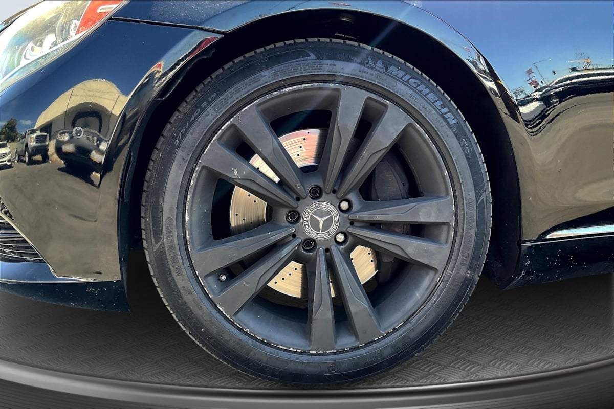 2015 Mercedes Benz S 550 photo 9