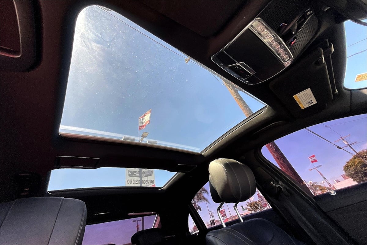 2015 Mercedes Benz S 550 photo 22