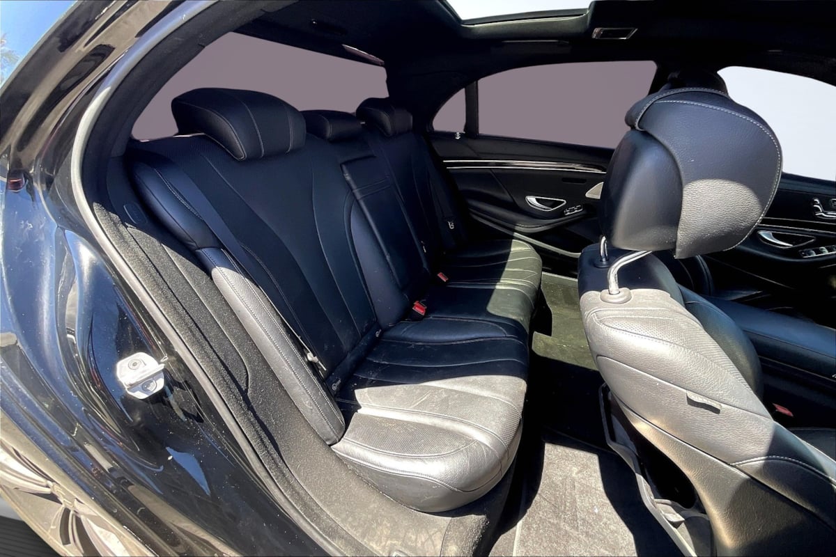 2015 Mercedes Benz S 550 photo 27