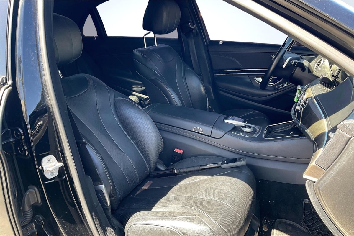 2015 Mercedes Benz S 550 photo 7