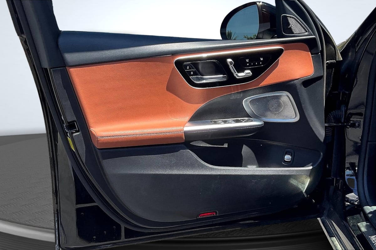 2022 Mercedes Benz C 300 Sedan photo 22