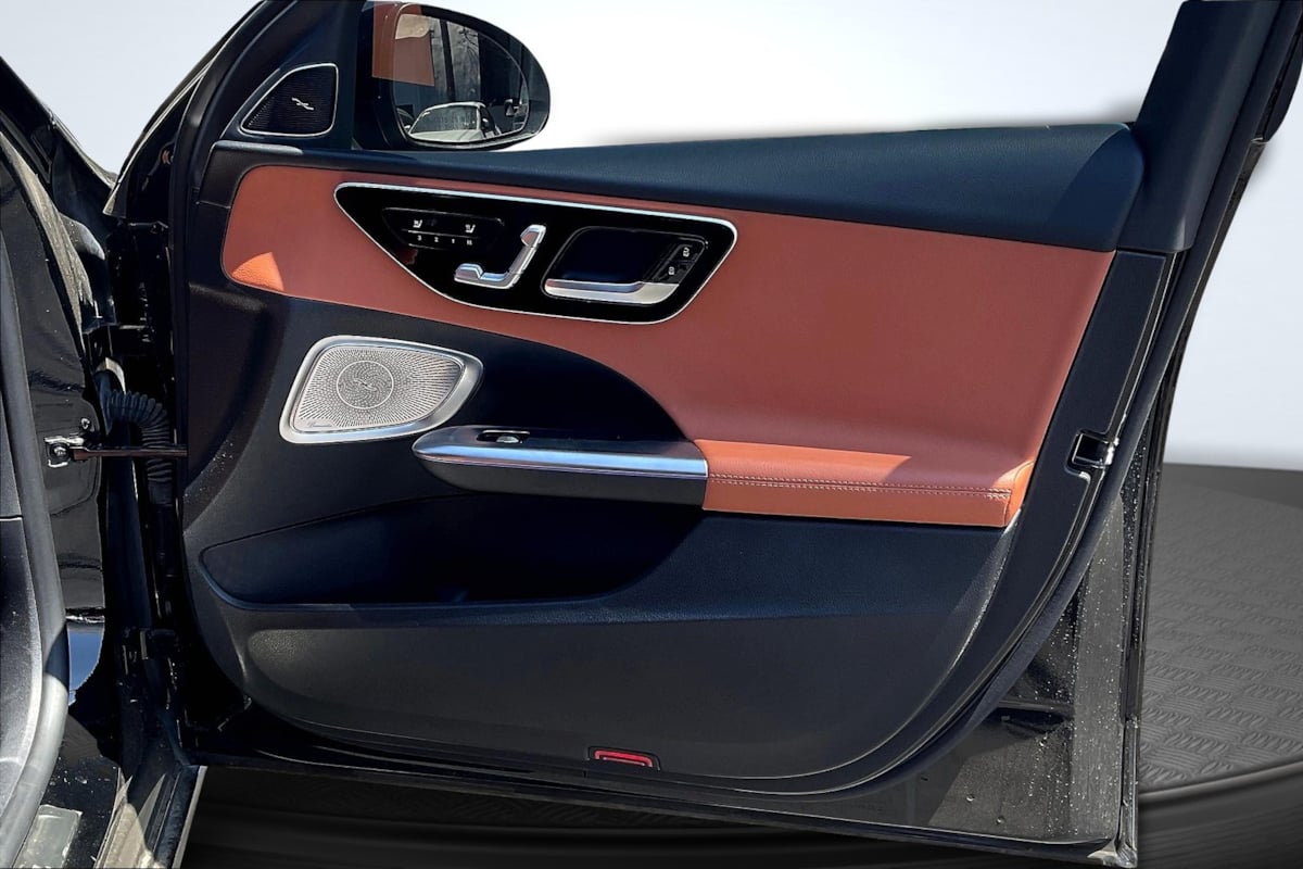 2022 Mercedes Benz C 300 Sedan photo 23