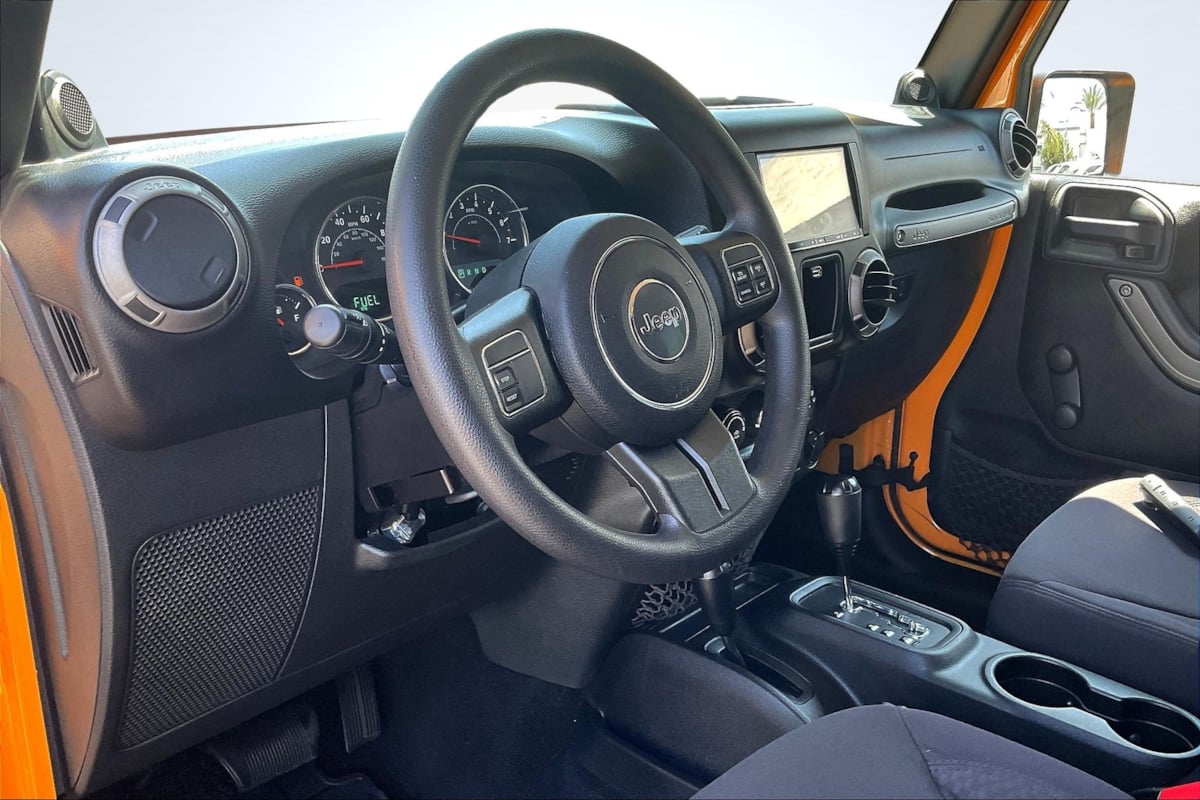 2013 Jeep Wrangler Sport photo 13