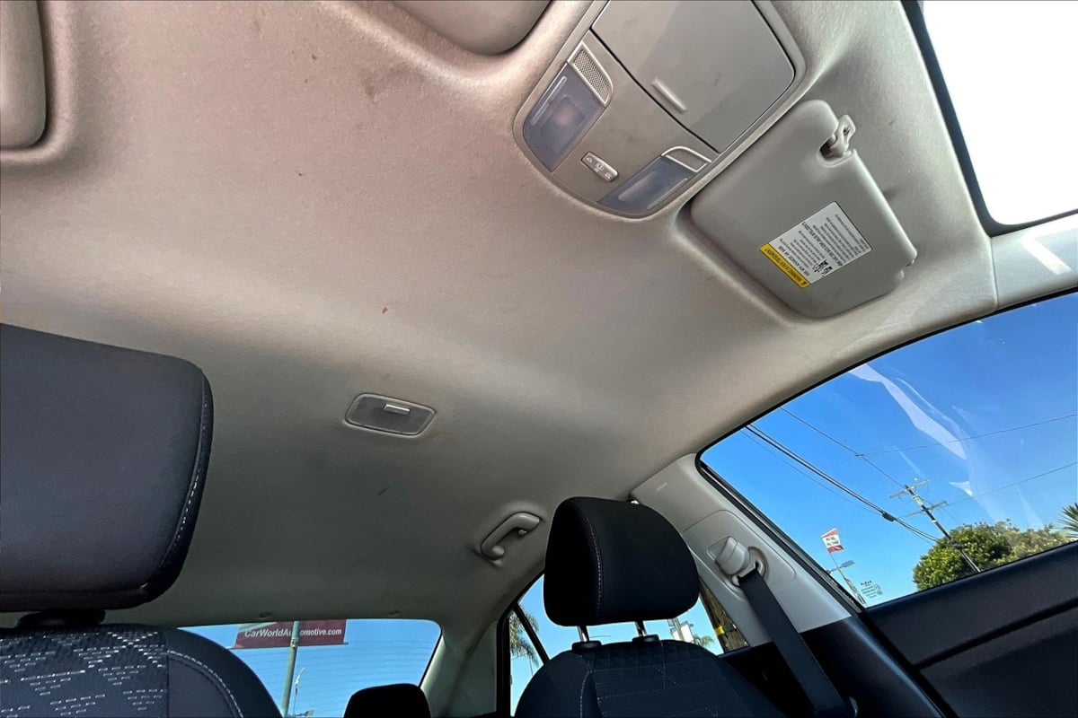 2022 Kia Rio LX photo 19
