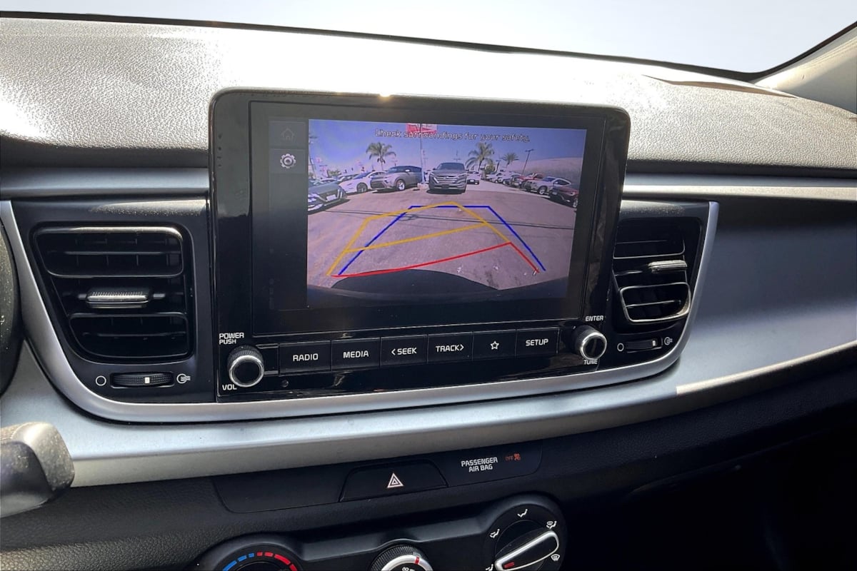 2022 Kia Rio LX photo 18