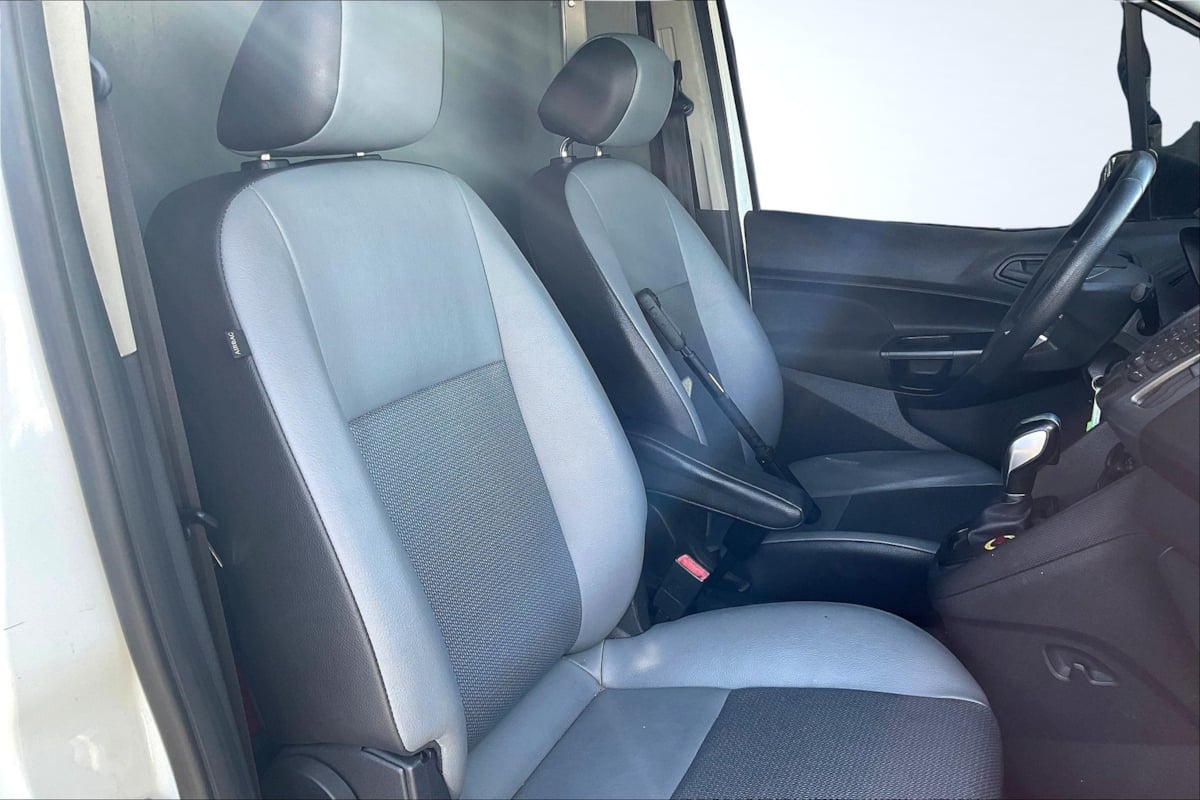 2017 Ford Transit Van XL photo 7