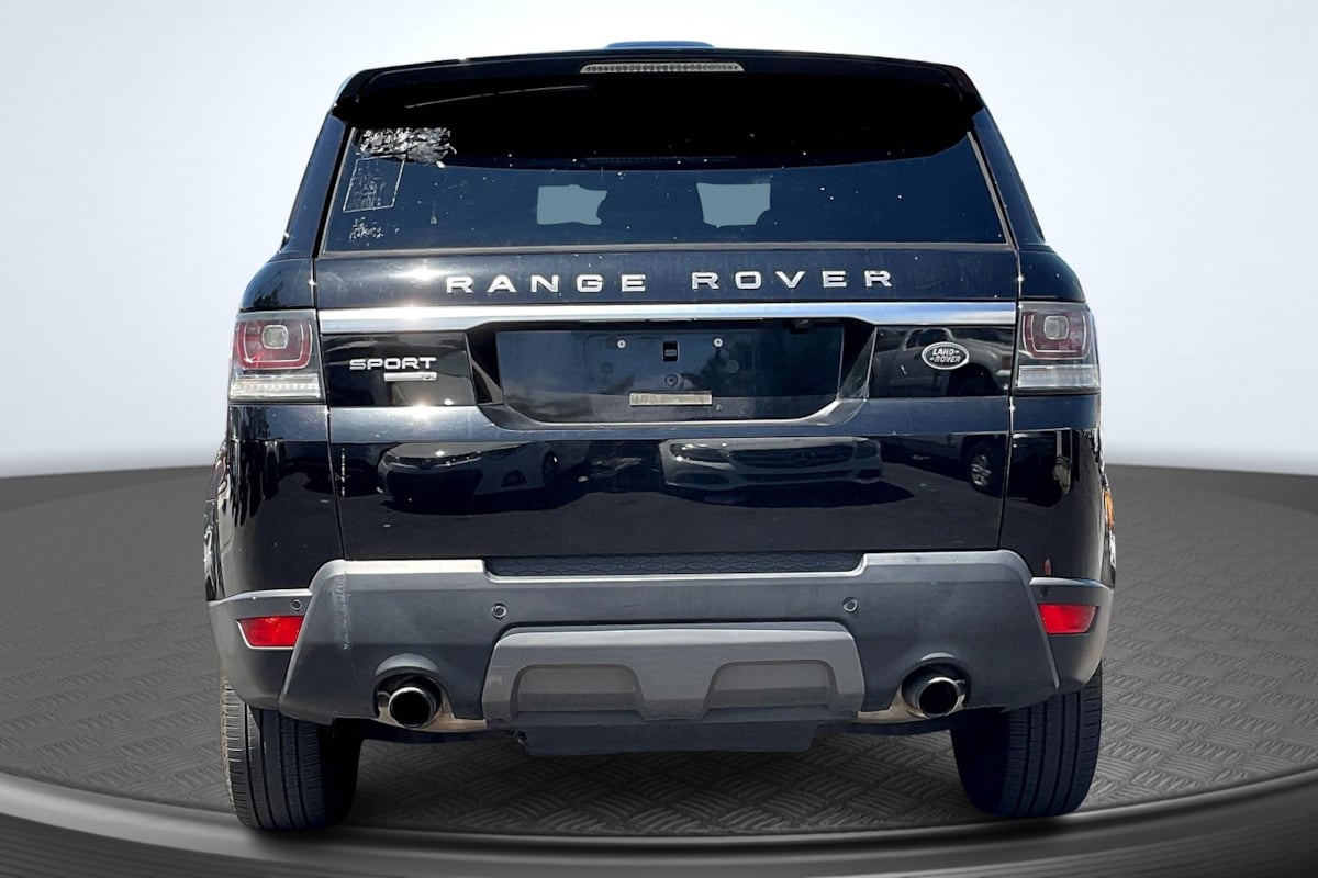 2014 Land Rover Range Rover Sport SE photo 3