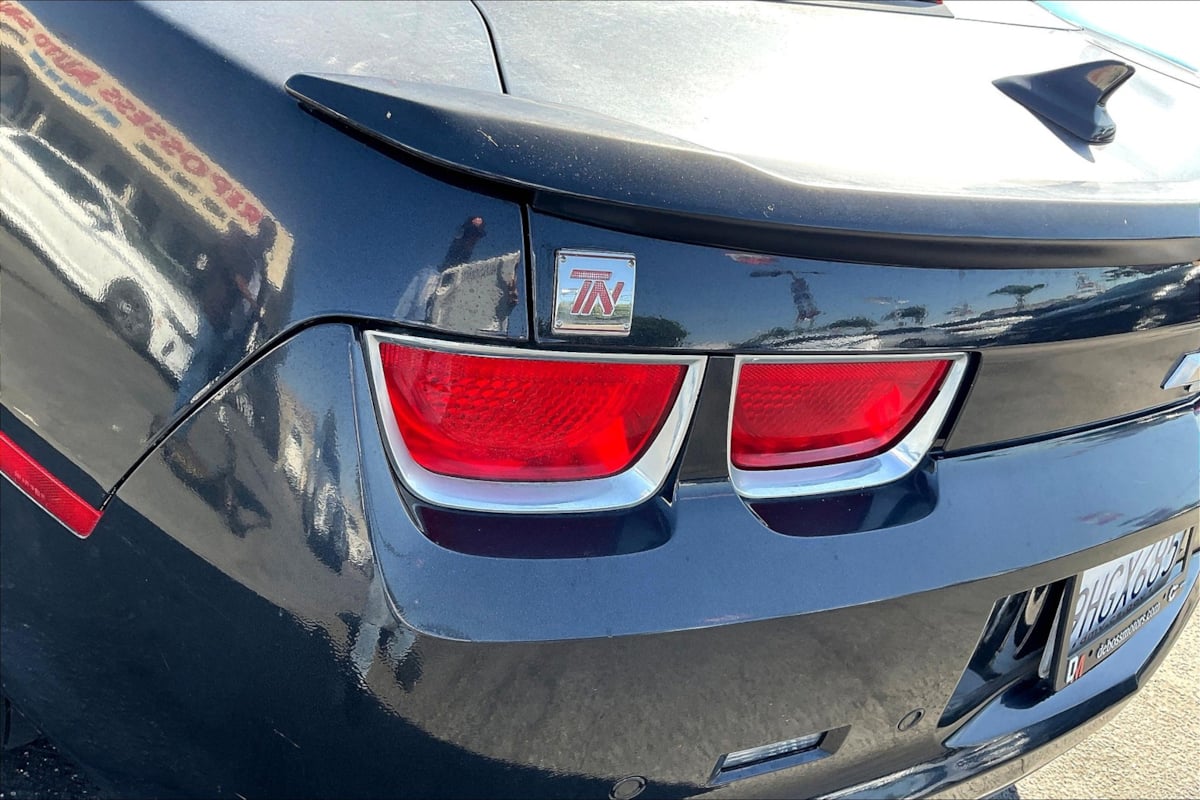 2013 Chevrolet Camaro RS photo 28