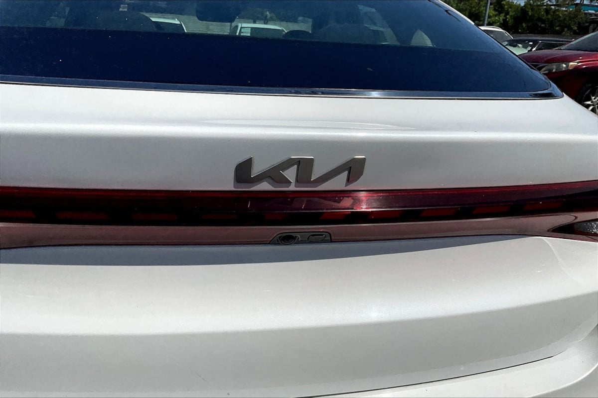 2023 Kia K5 LXS photo 8