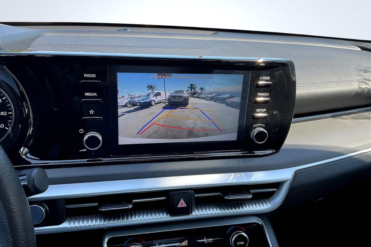 2023 Kia K5 LXS photo 21