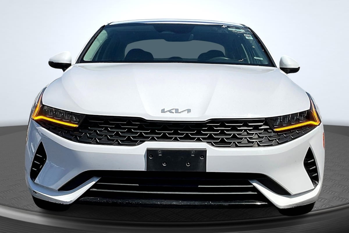 2023 Kia K5 LXS photo 3