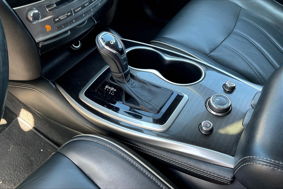 2019 Infiniti QX60 Luxe photo 14