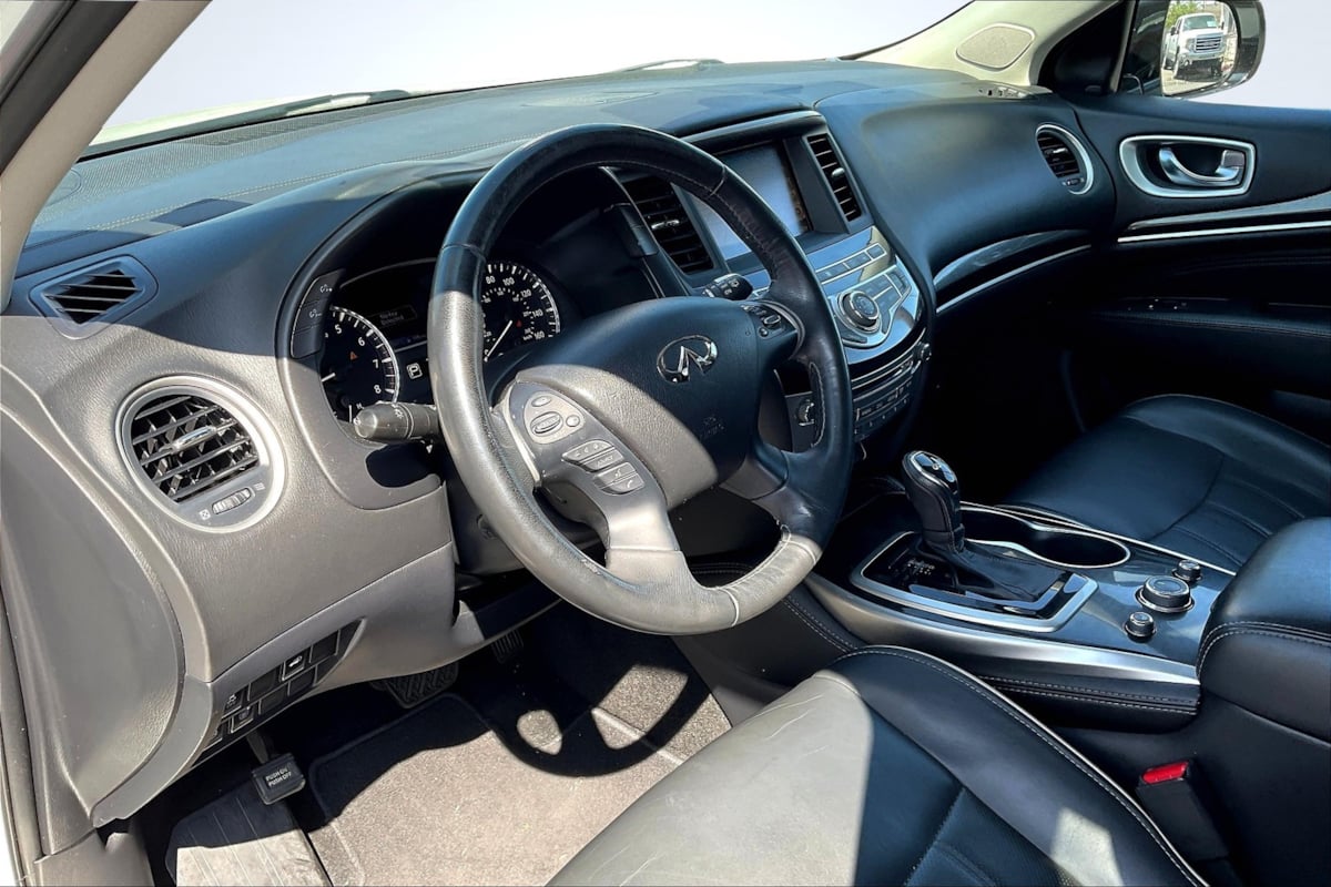 2019 Infiniti QX60 Luxe photo 13