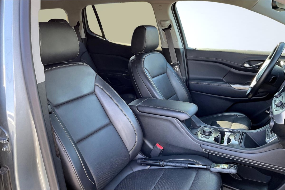 2023 Gmc Acadia SLT photo 6