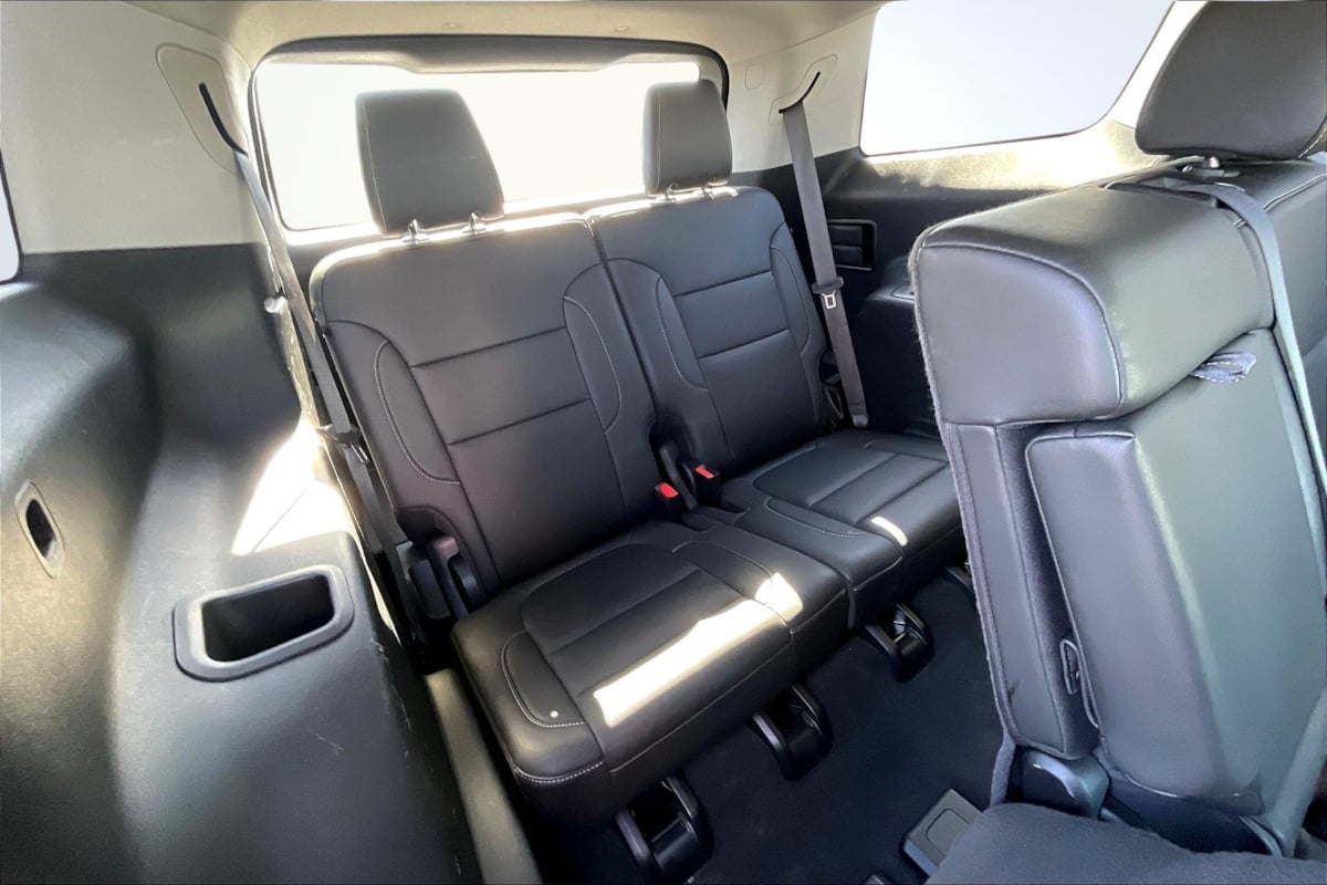 2023 Gmc Acadia SLT photo 27