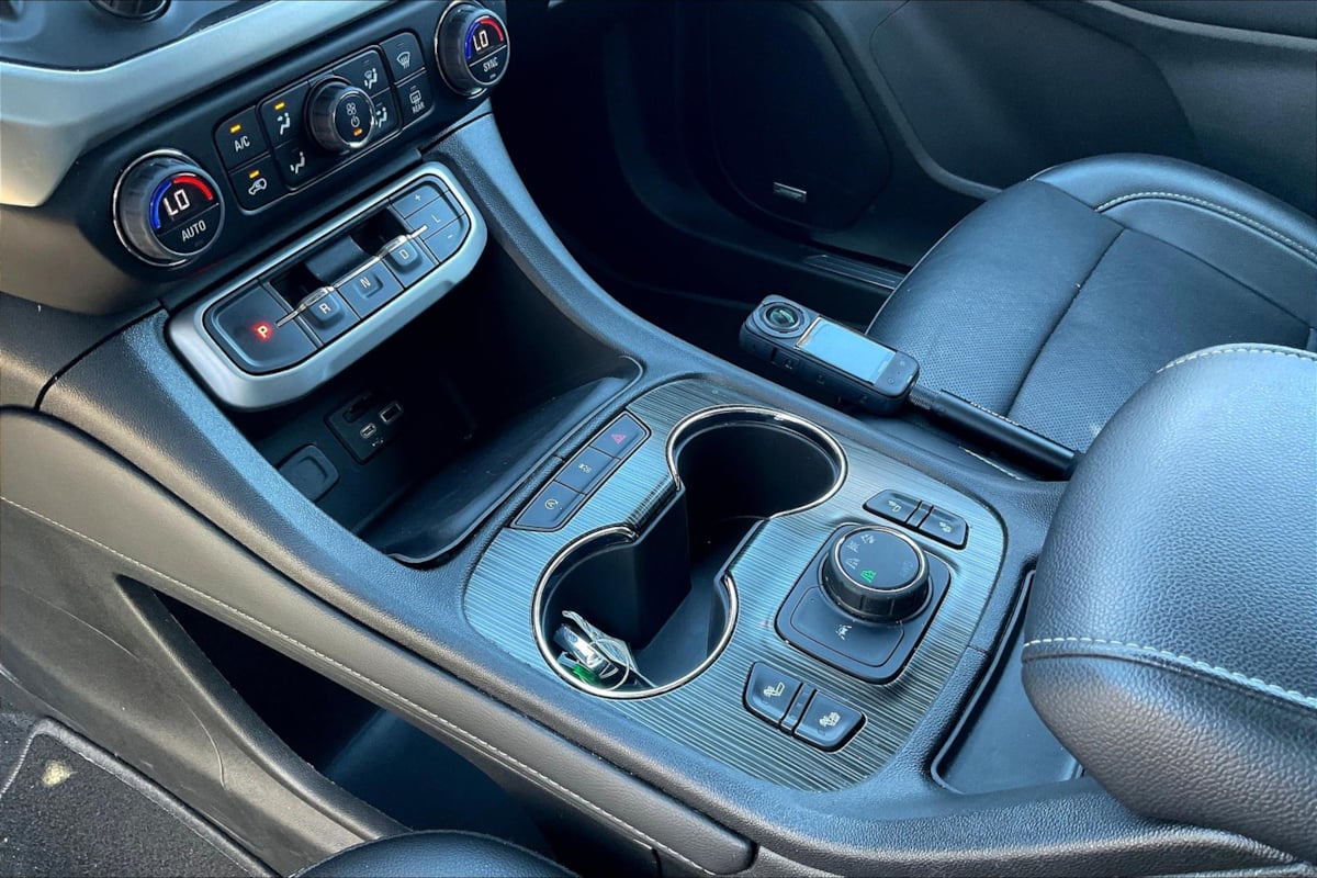 2023 Gmc Acadia SLT photo 14