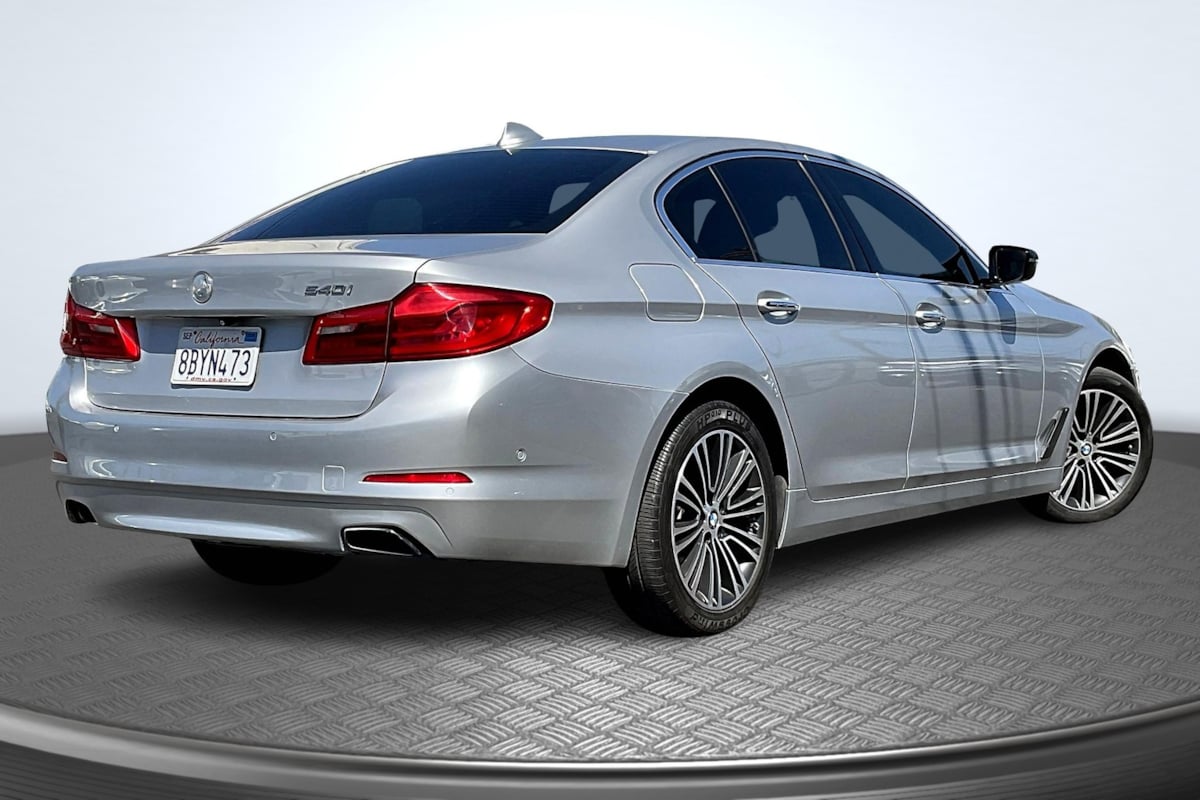 2017 Bmw 540i photo 12