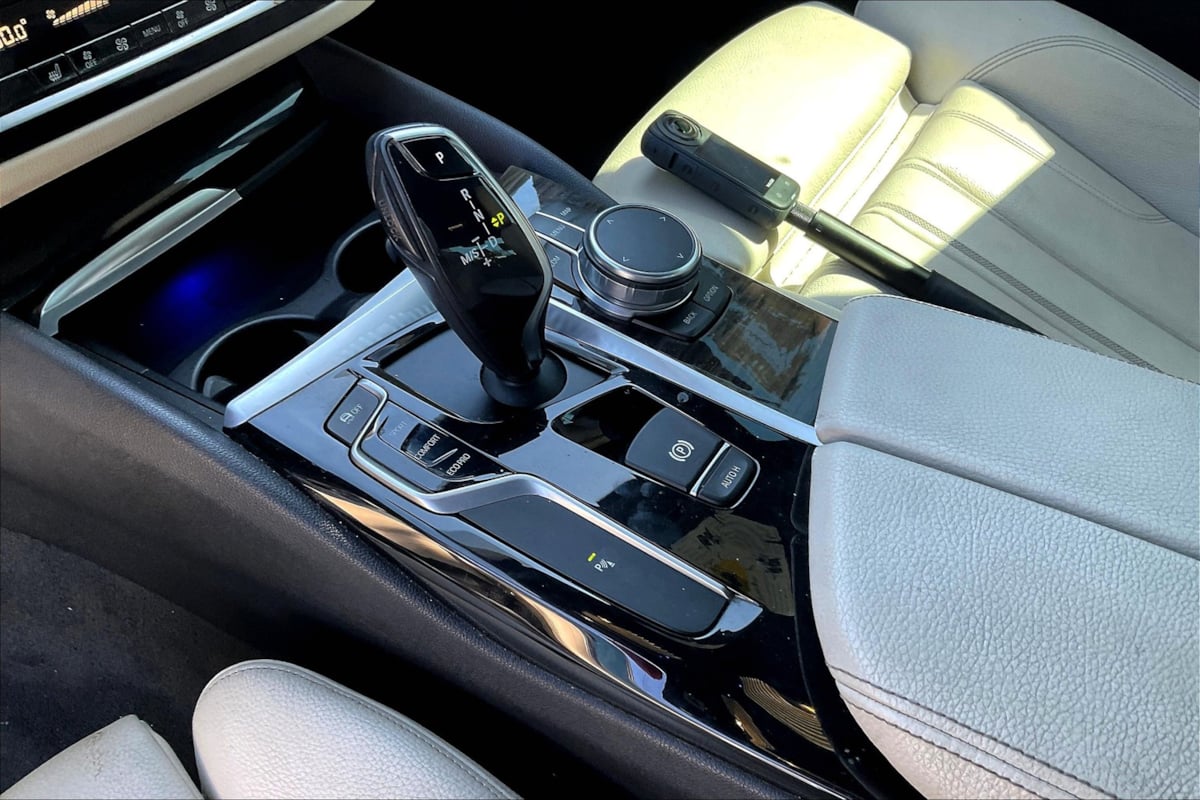 2017 Bmw 540i photo 14