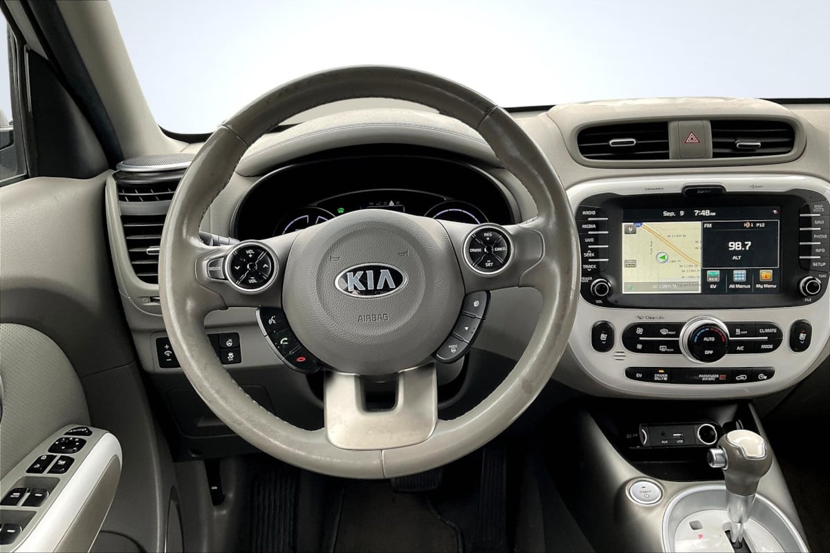 2016 Kia Soul EV photo 4