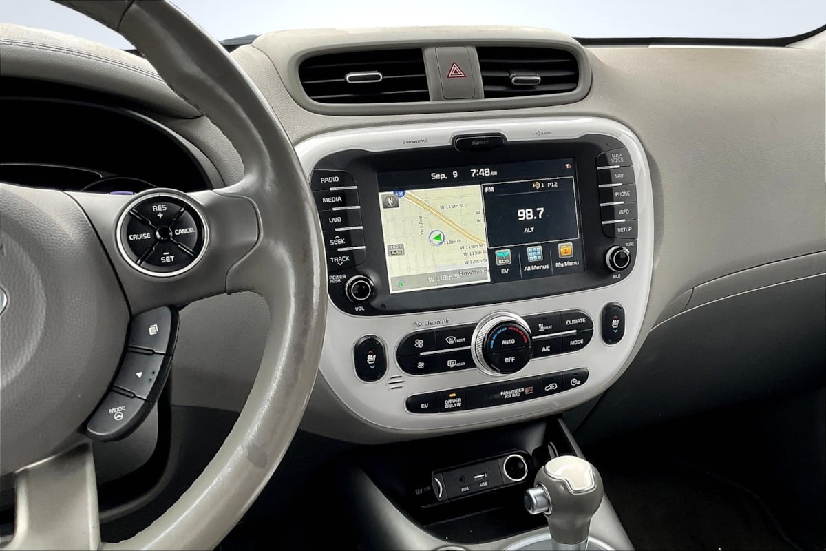 2016 Kia Soul EV photo 5