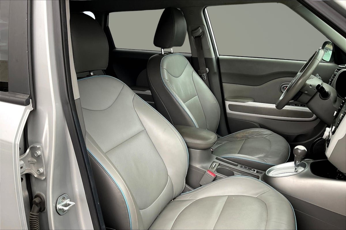 2016 Kia Soul EV photo 6