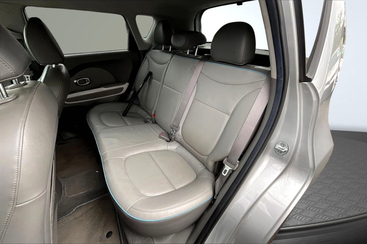 2016 Kia Soul EV photo 23