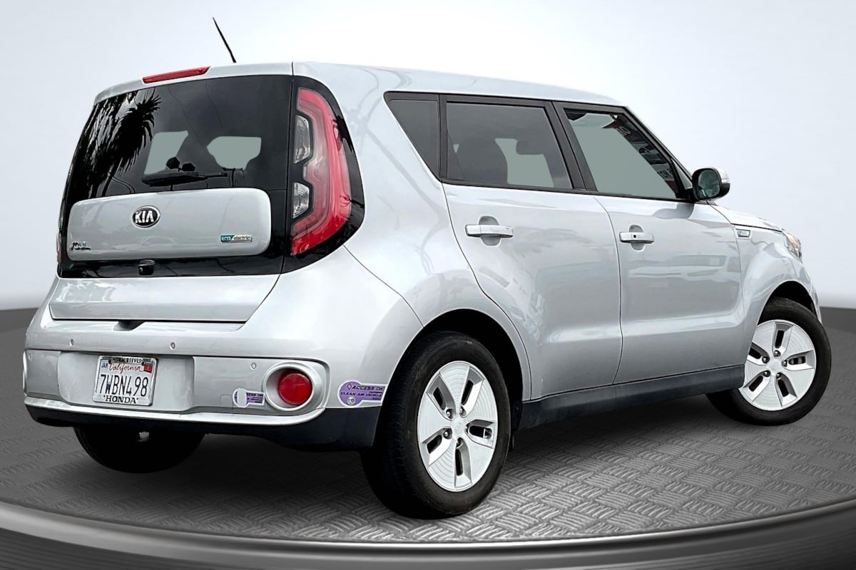 2016 Kia Soul EV photo 10